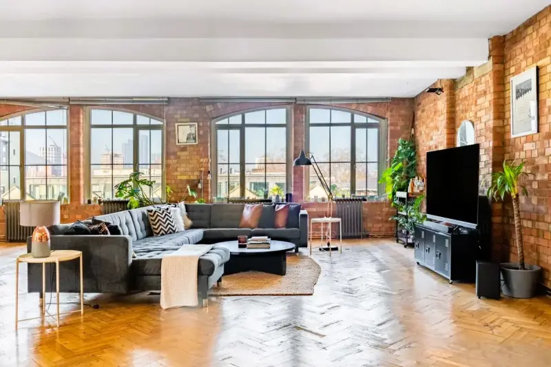 Shoreditch Reconverted Warehouse in Shoreditch
